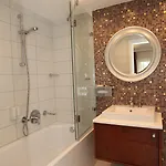 Boutique Szarcsa 3* Székesfehérvár