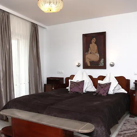 Boutique Szarcsa Hotel