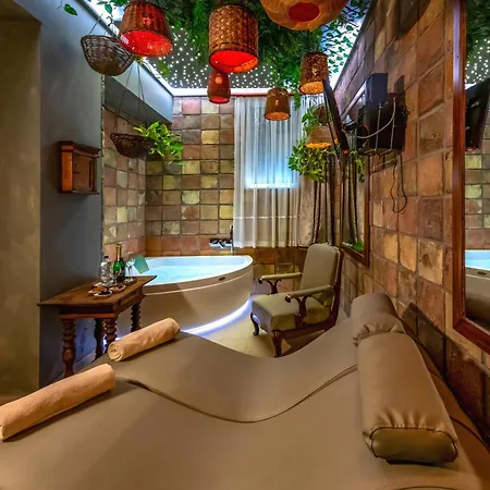 Hotel Boutique Szarcsa Szekesfehervar