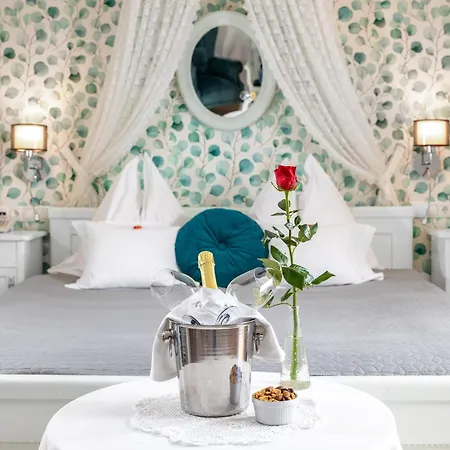 Boutique Szarcsa Hotel