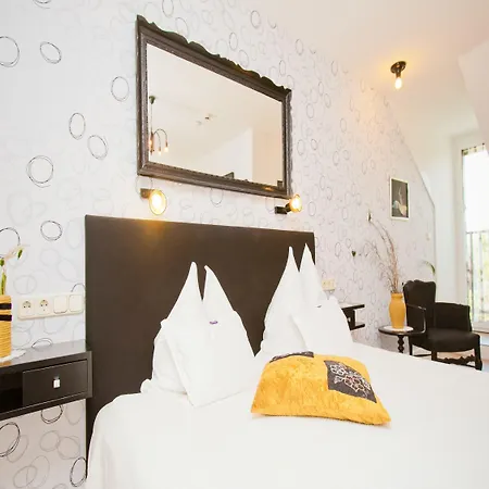 Boutique Szárcsa Hotel