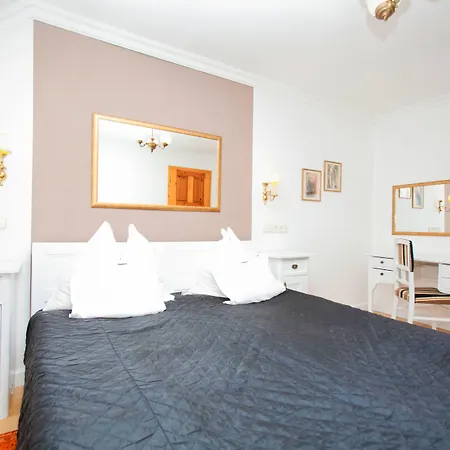 Boutique Szárcsa 3* Székesfehérvár