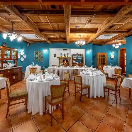 Boutique Szarcsa Hotel