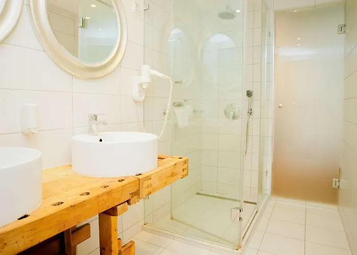 Hotel Boutique Szarcsa