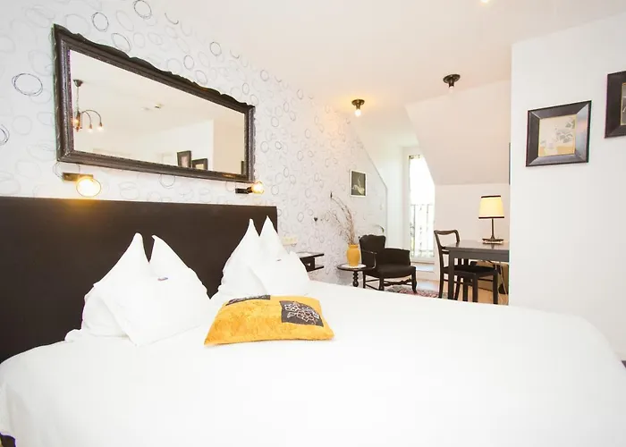 Boutique Szarcsa Hotel Alba Regalǎ